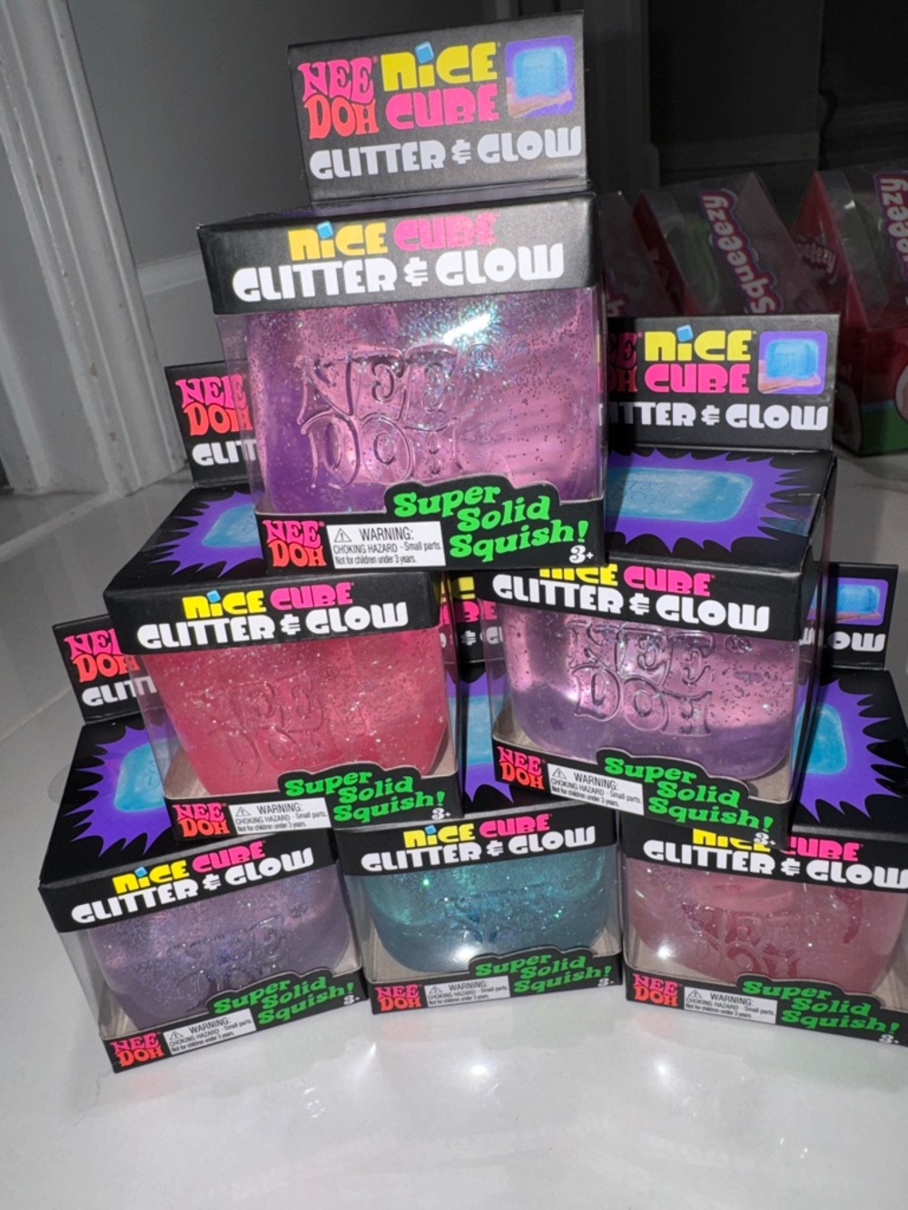 Needoh Nice Doh Cube Glitter & Glow Super Solid Squish